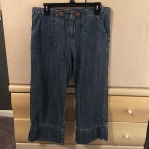 DKNY cropped Capri length jeans